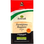 Alnatura Bio Parmigiano Reggiano gerieben 32 % Fett i. Tr.